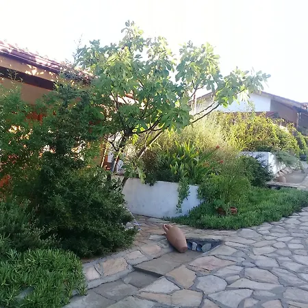Guest house Ionia 4*