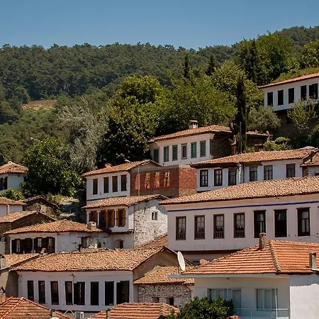 Ionia Guest house 4*