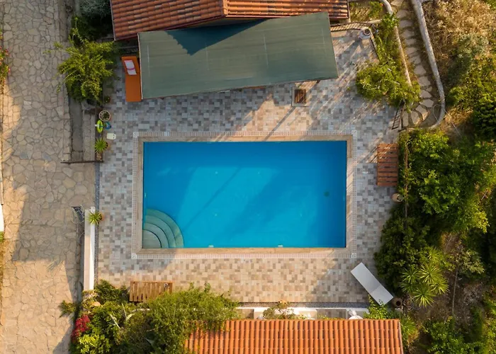 Ionia Гостевой дом 4*